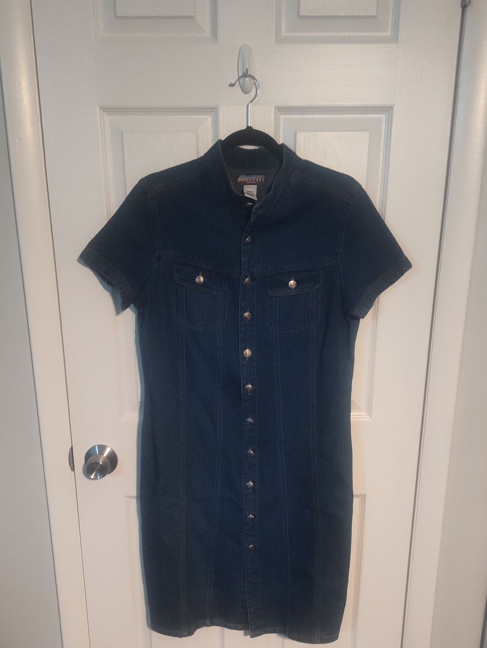 Short-Sleeve Dark Indigo Denim Midi Dress - Casual Button-Front